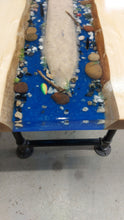 Load image into Gallery viewer, Epoxy Resin River Coffee Table