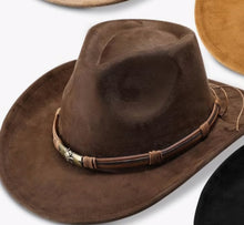 Load image into Gallery viewer, Bristol VT. American Legion Aux. Paint N Sip