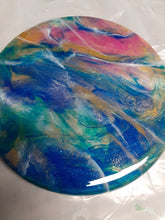 Load image into Gallery viewer, Serving board or Lazy Susan Epoxy Resin Class
