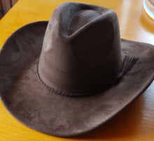 Load image into Gallery viewer, Hat burning Class 🔥
